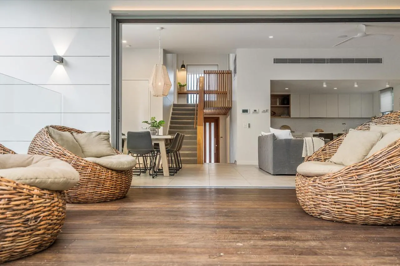 Foam Villa Byron Bay